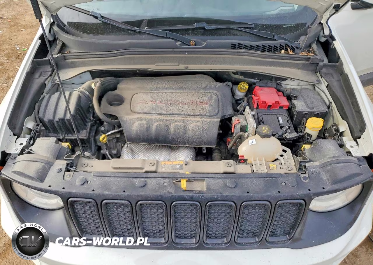 2020 Jeep Renegade Latitude VIN:ZACNJABBXLPM01722 - 12