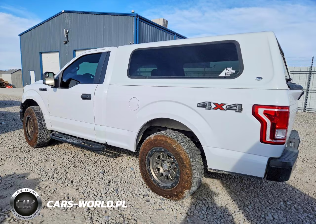 2015 Ford F150 VIN:1FTMF1E88FKD30471 - 2