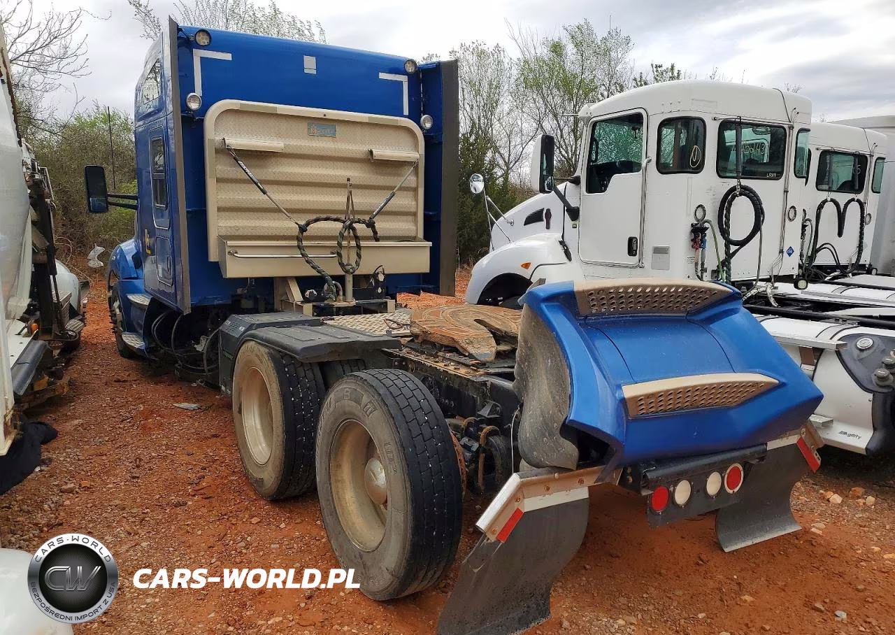 2017 Kenworth T680 Semi Truck VIN:1XKYDP9X3HJ141431 - 3