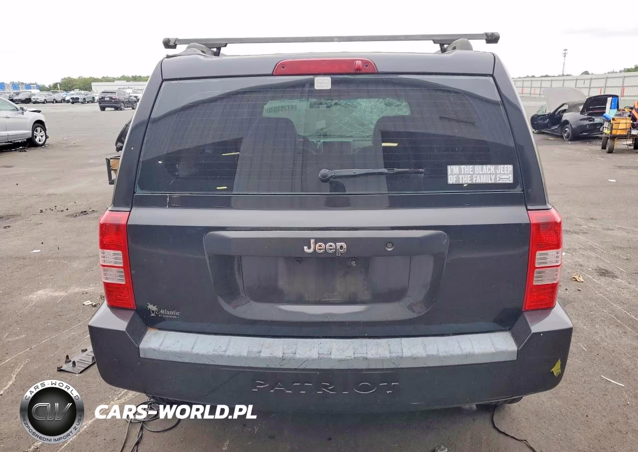 2008 Jeep Patriot Sport VIN:1J8FT28W88D649404 - 6