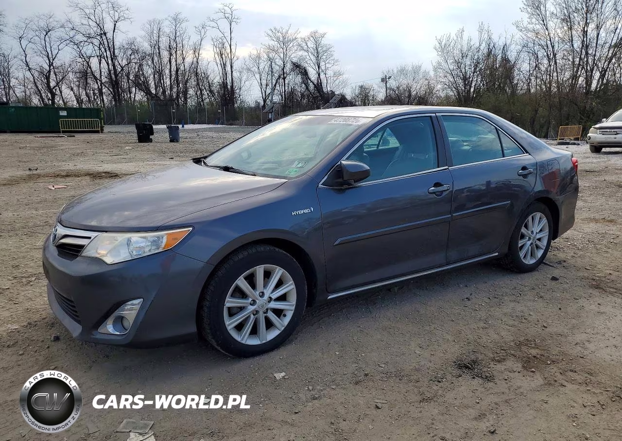 2013 Toyota Camry Hybrid Xle
