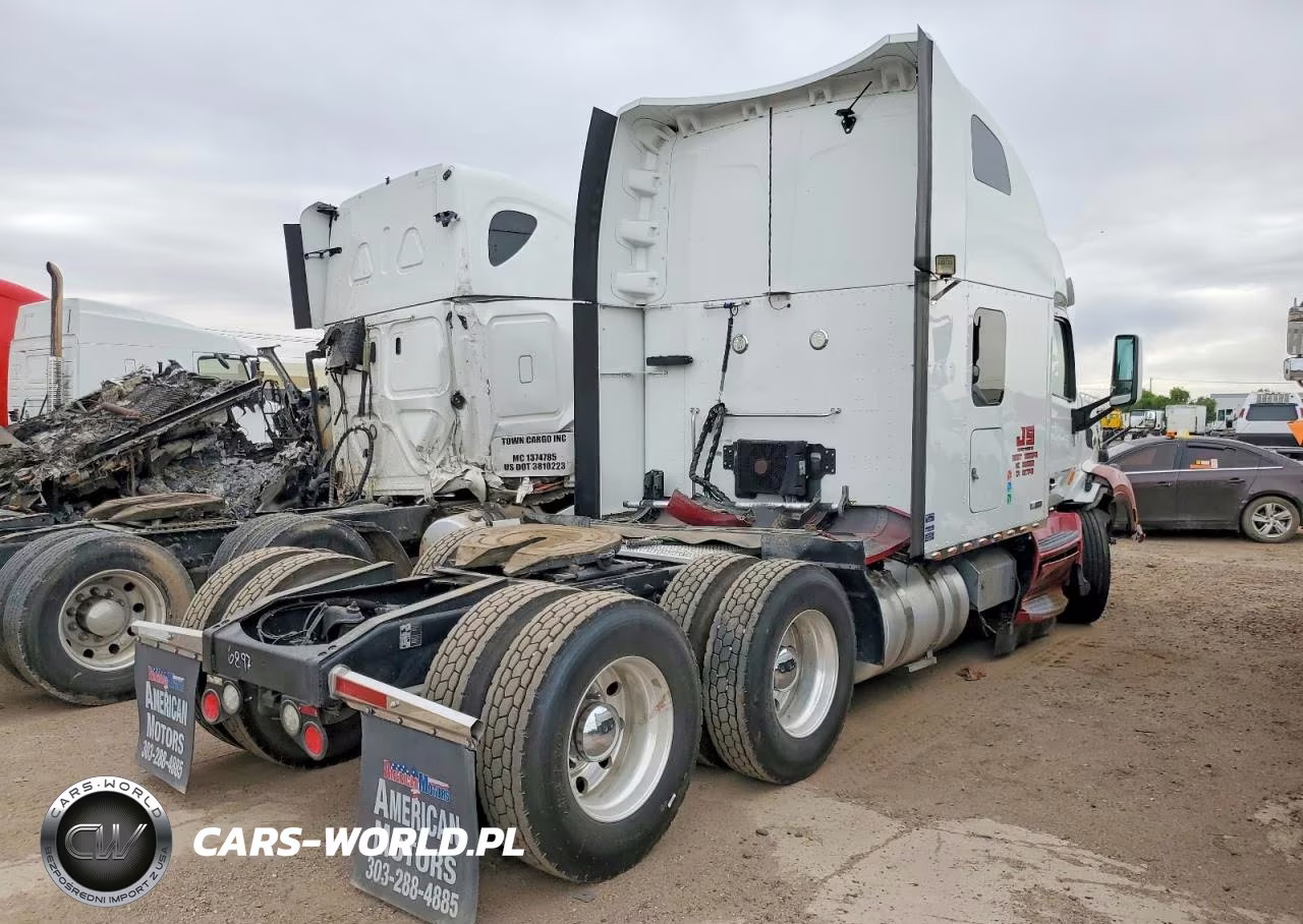 2021 Peterbilt 579 Semi Truck VIN:1XPBDP9X8MD720665 - 4