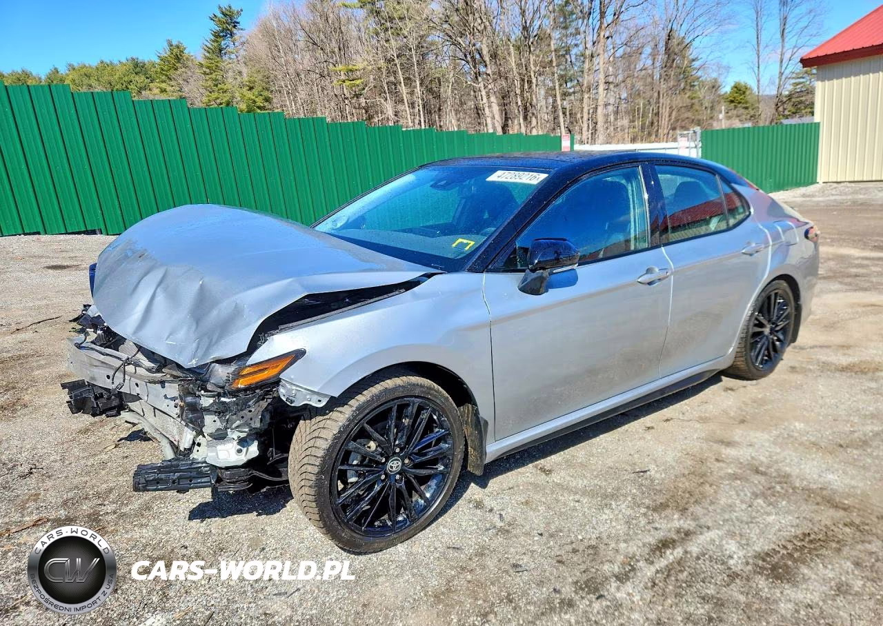 2024 Toyota Camry Xse