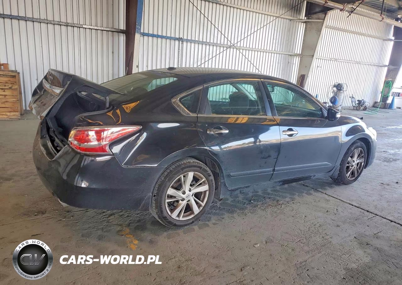 2015 Nissan Altima 2.5 Sv VIN:1N4AL3AP6FC590727 - 3