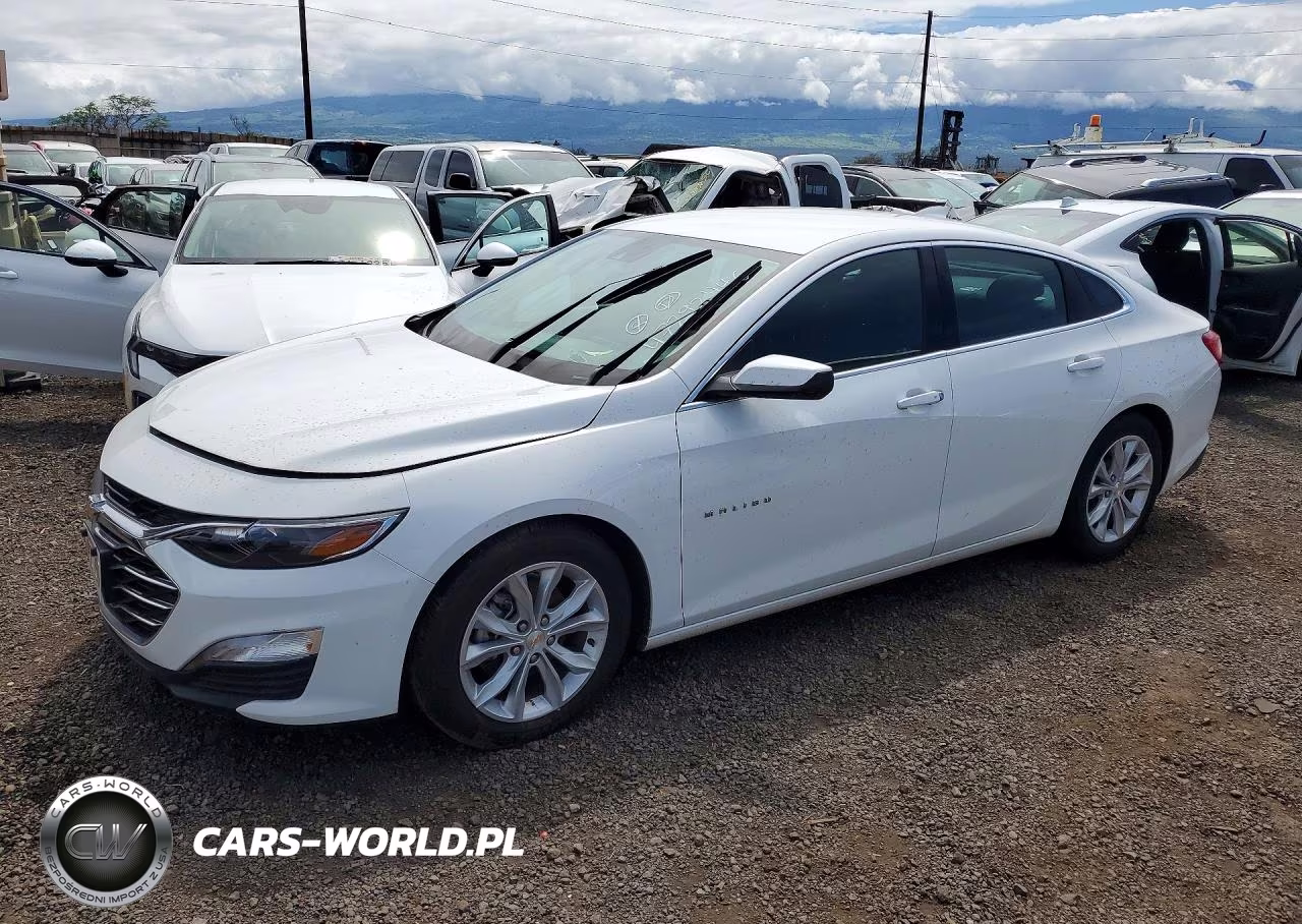 2025 Chev Malibu Lt