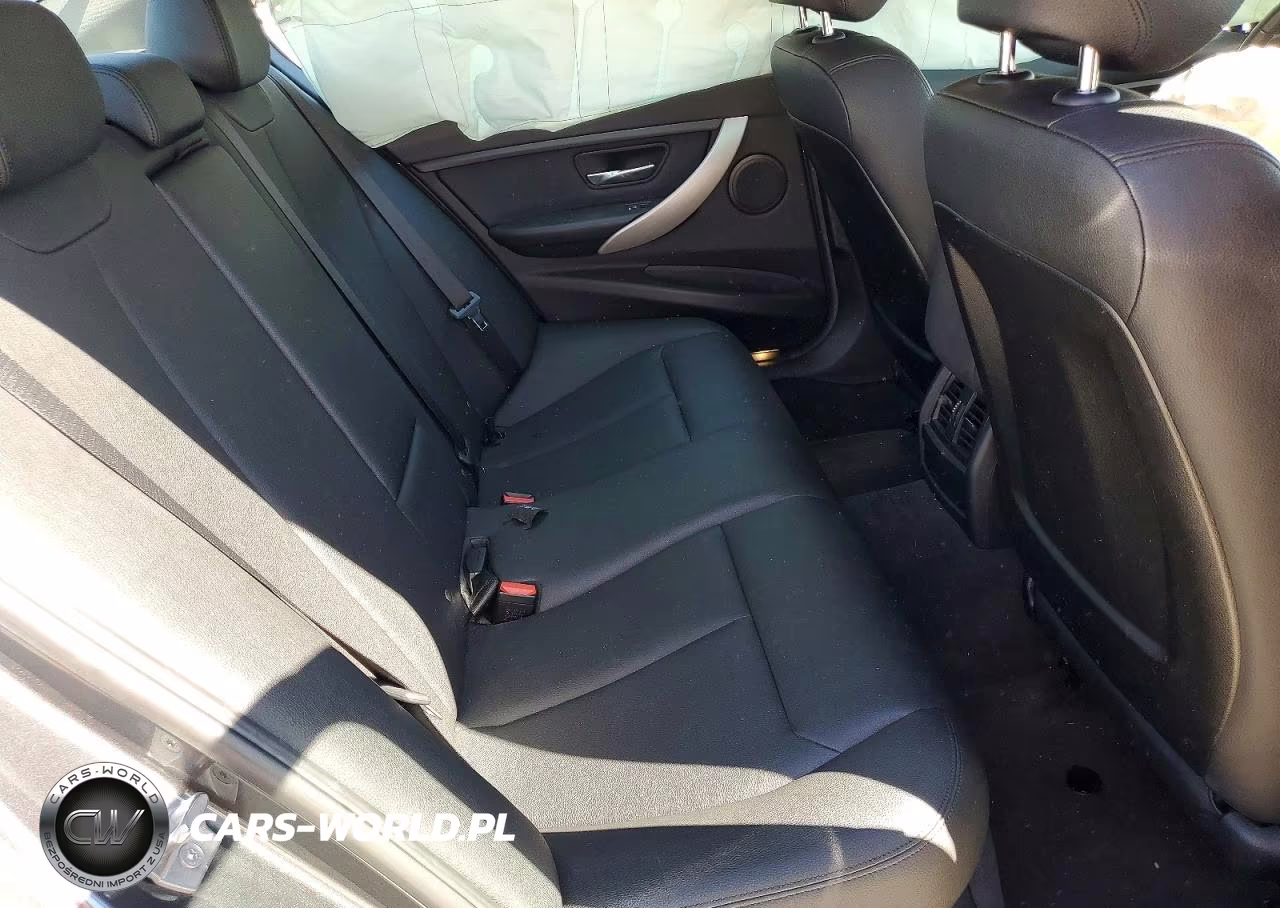 2018 BMW 320 I VIN:WBA8A9C59JAH13387 - 10
