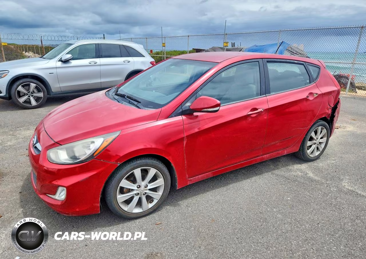 2013 Hyundai Accent Se