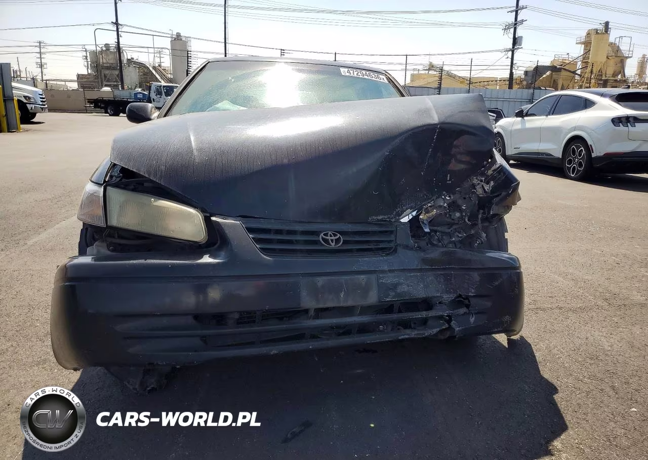 1998 Toyota Camry Le VIN:JT2BG22K2W0113481 - 5