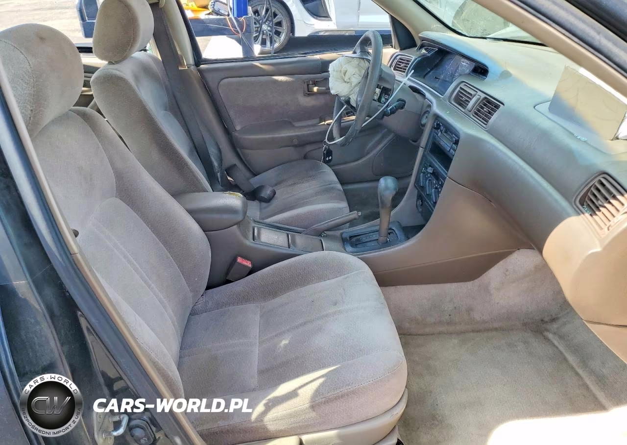 1998 Toyota Camry Le VIN:JT2BG22K2W0113481 - 7