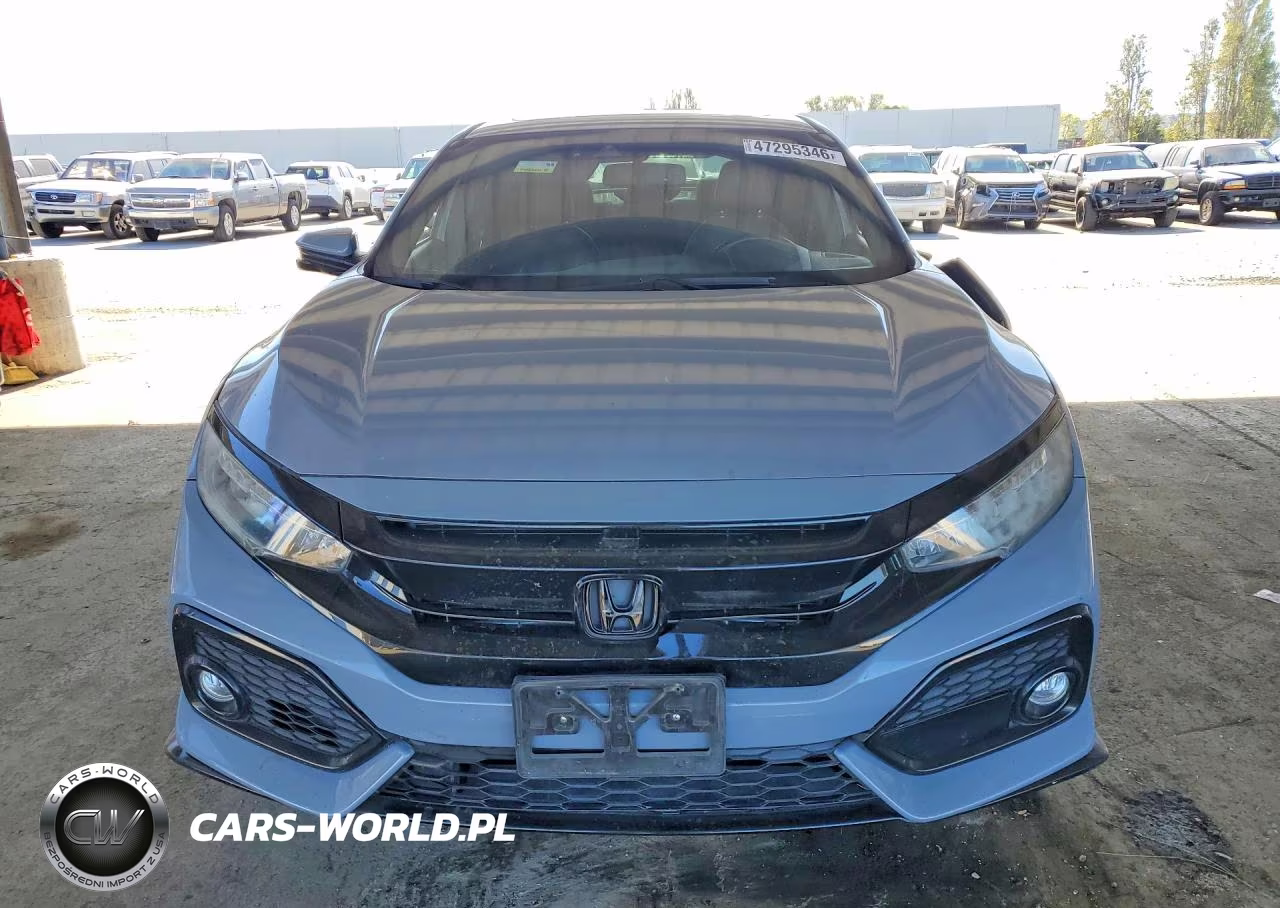 2019 Honda Civic Sport Touring VIN:SHHFK7H92KU421009 - 5