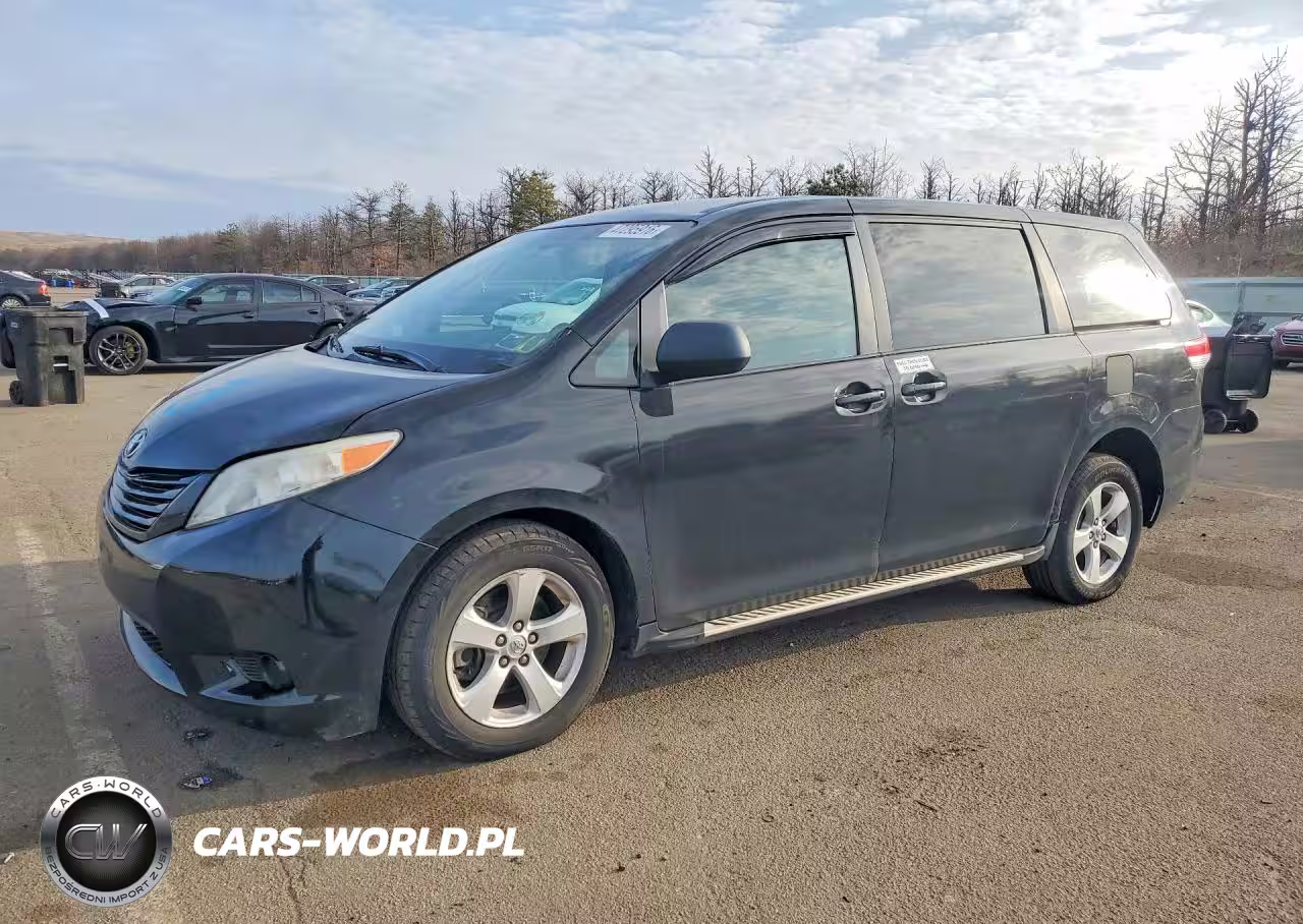 2014 Toyota Sienna L 7-Passenger