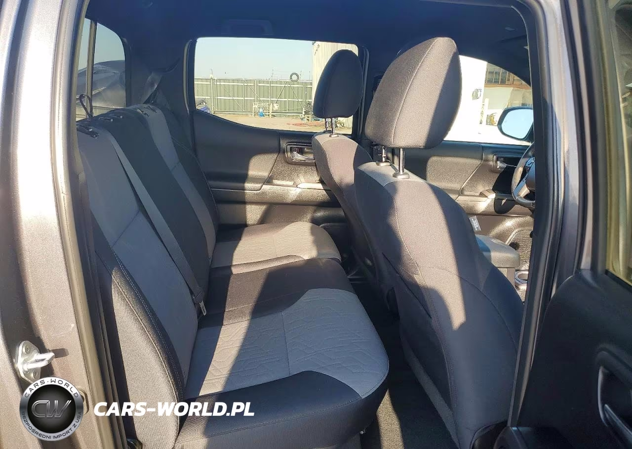 2021 Toyota Tacoma Trd Sport VIN:5TFCZ5AN8MX267233 - 10