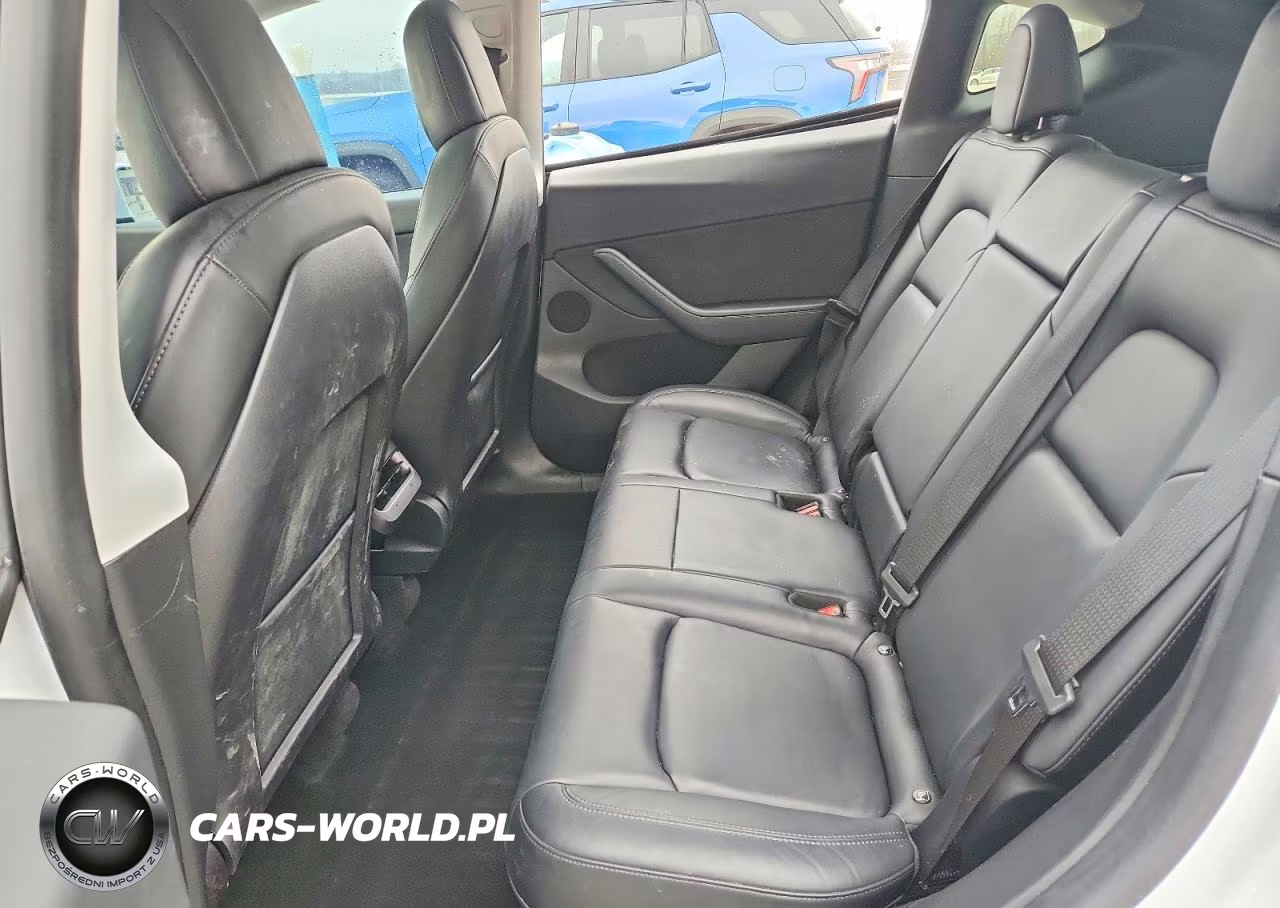 2022 Tesla Model Y VIN:7SAYGDEEXNF354534 - 11