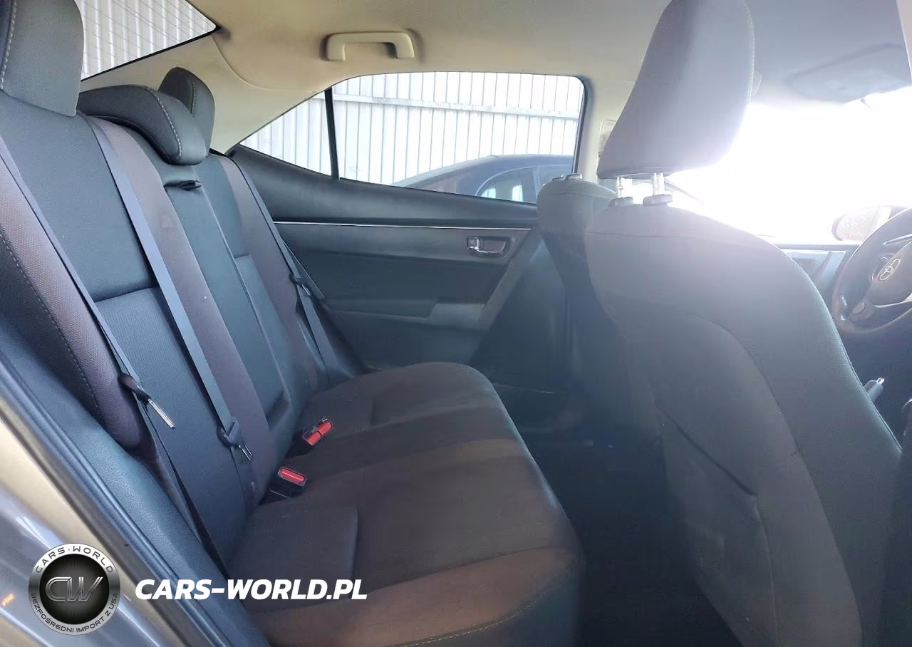 2017 Toyota Corolla Le VIN:5YFBURHE2HP690966 - 10