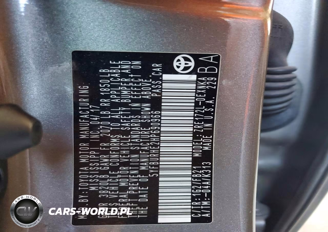2017 Toyota Corolla Le VIN:5YFBURHE2HP690966 - 13