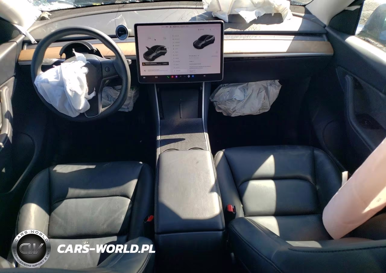 2020 Tesla Model Y VIN:5YJYGDEE5LF029428 - 8