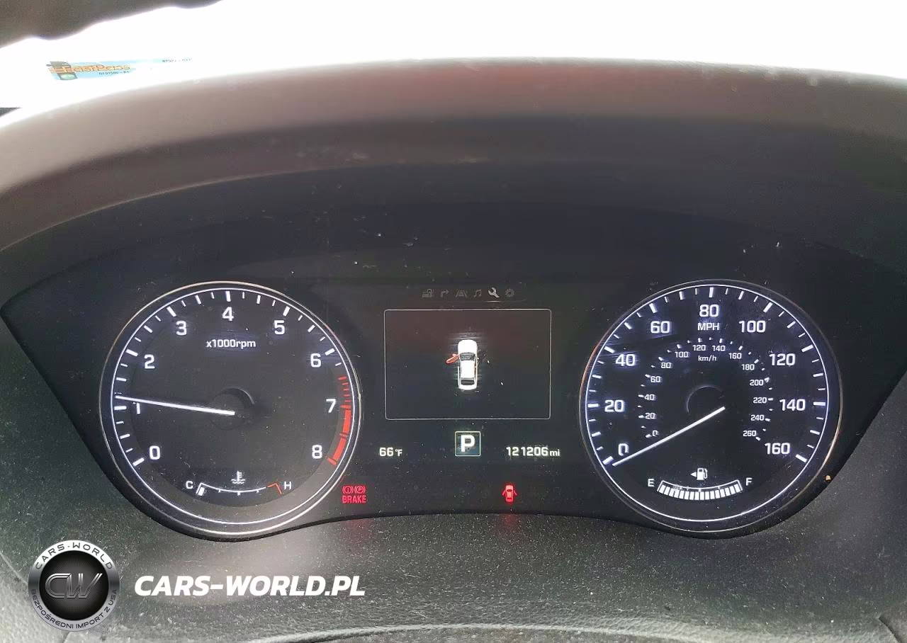 2017 Genesis G80 3.8 VIN:KMHGN4JE2HU170104 - 9
