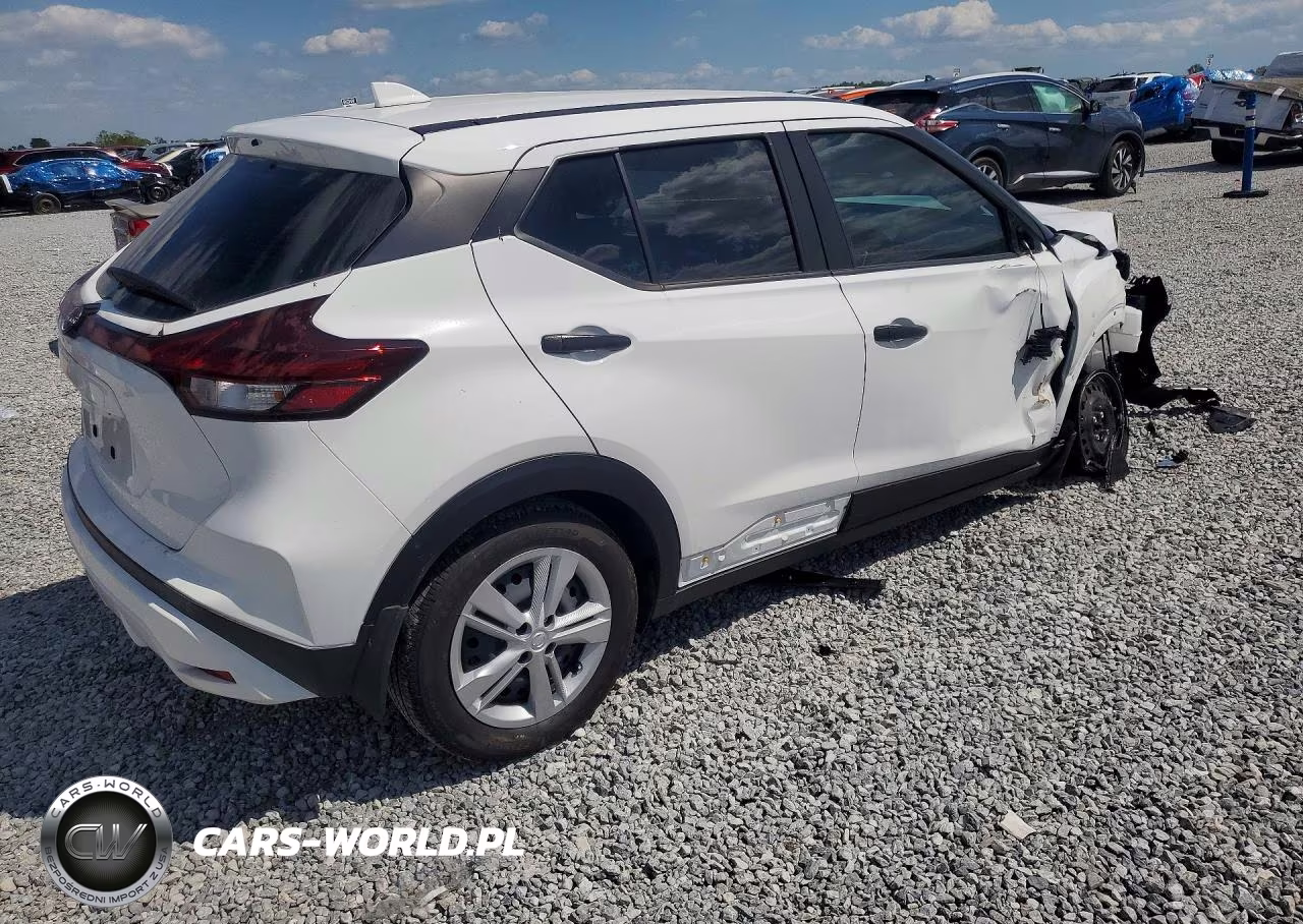 2025 Nissan Kicks Play S VIN:3N1CP5BV1SL495798 - 3