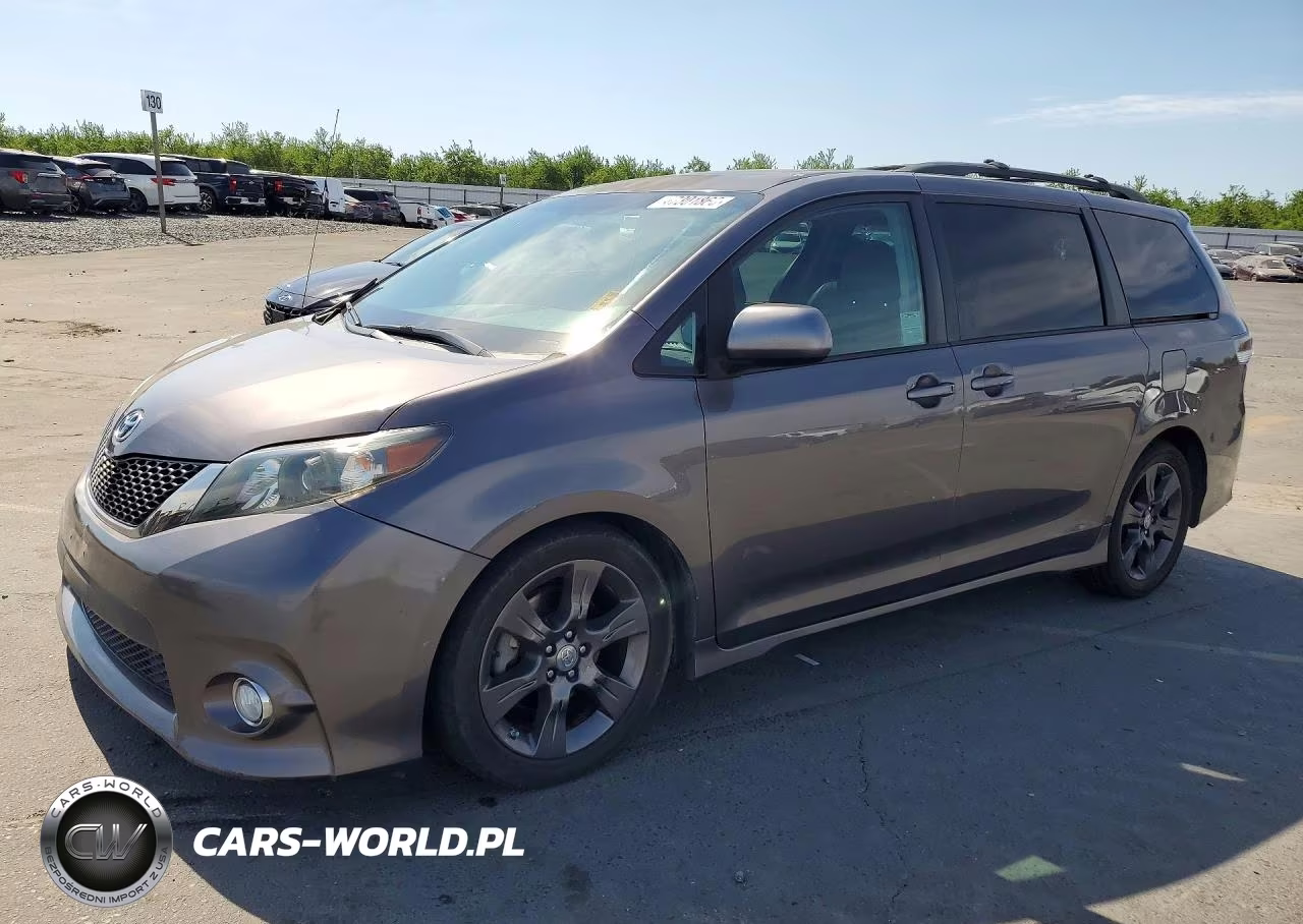 2012 Toyota Sienna Se 8-Passenger – zdjęcie 1 z 13