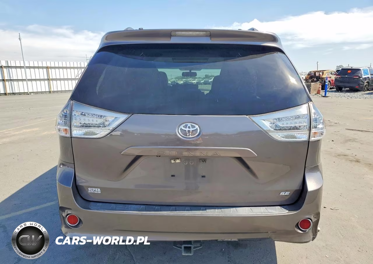 2012 Toyota Sienna Se 8-Passenger VIN:5TDXK3DC7CS221210 - 6