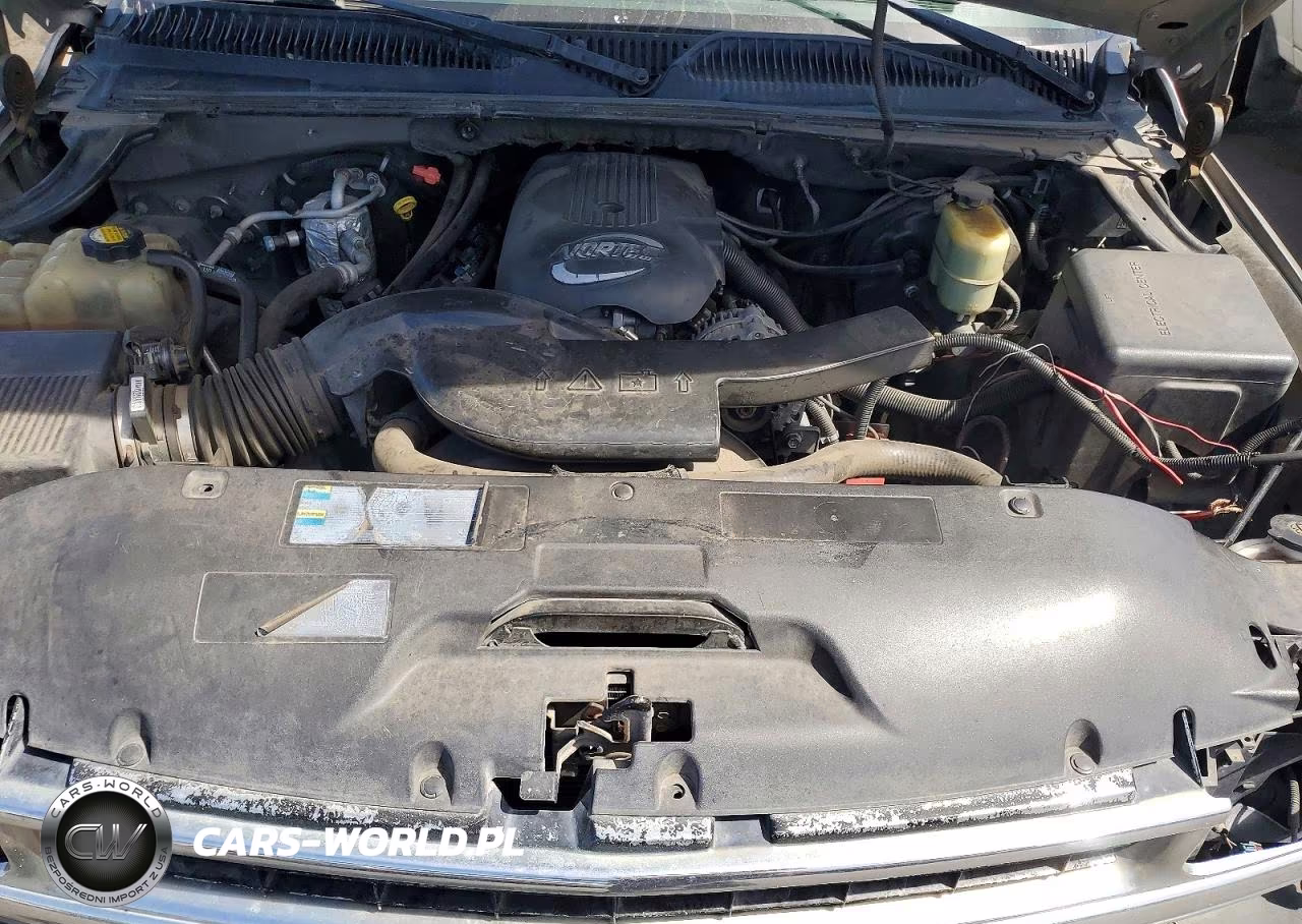 2001 Chevrolet Tahoe C1500 VIN:1GNEC13V11J300210 - 12
