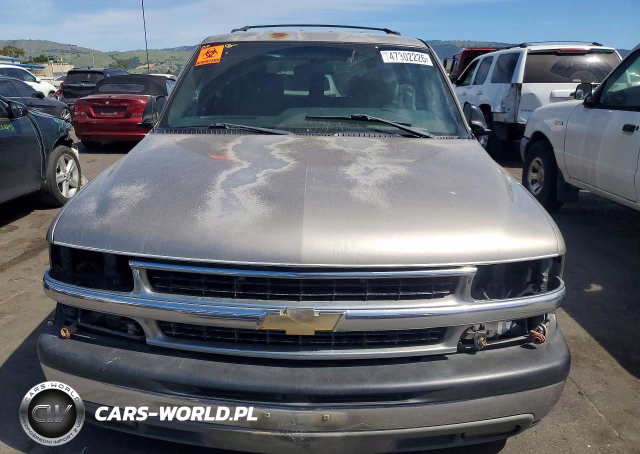 2001 Chevrolet Tahoe C1500 VIN:1GNEC13V11J300210 - 5