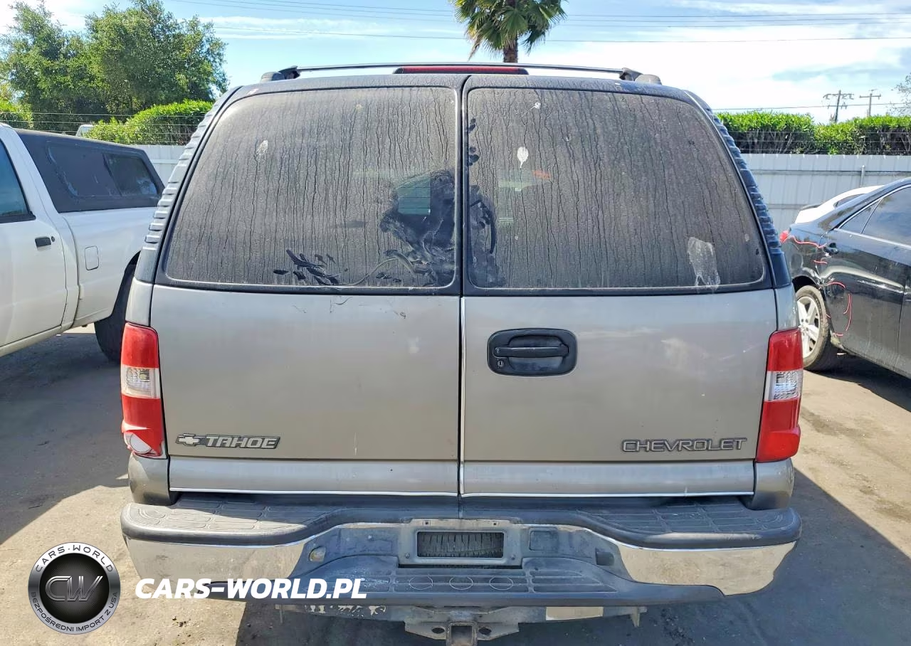 2001 Chevrolet Tahoe C1500 VIN:1GNEC13V11J300210 - 6