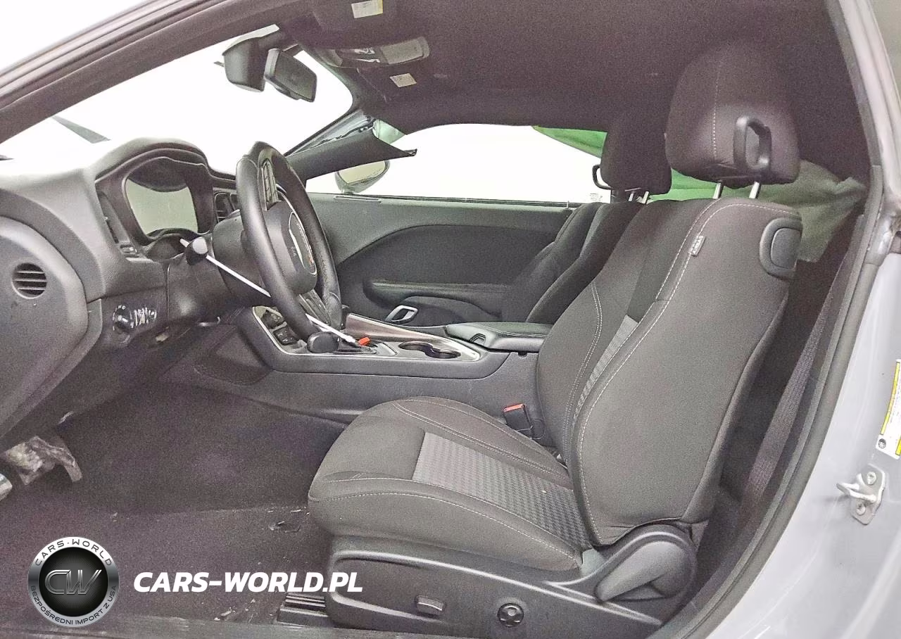 2021 Dodge Challenger Sxt VIN:2C3CDZAG7MH599955 - 7