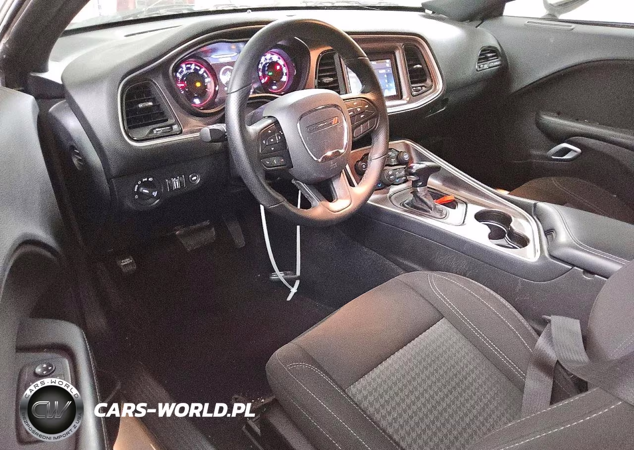 2021 Dodge Challenger Sxt VIN:2C3CDZAG7MH599955 - 8