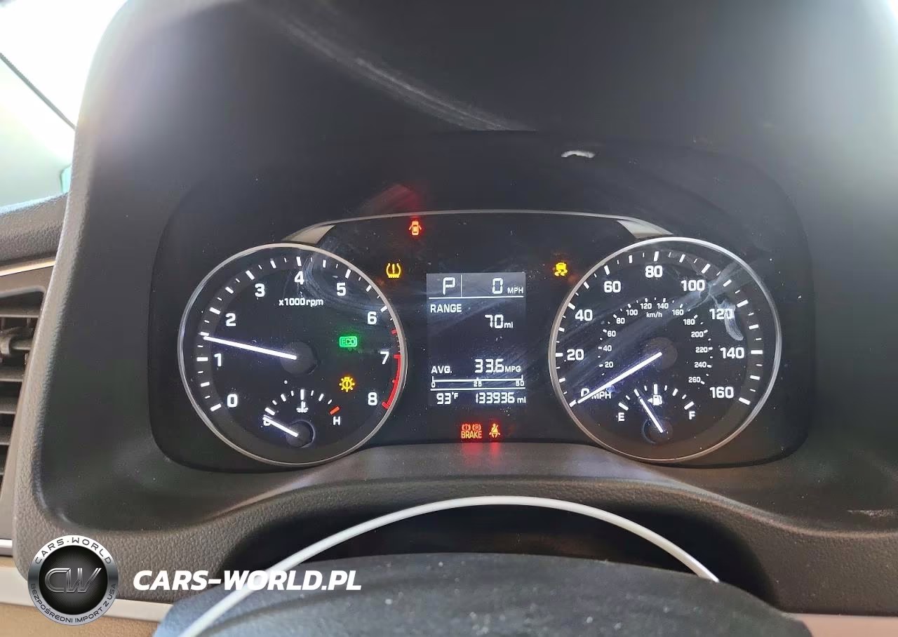 2018 Hyundai Elantra Se VIN:5NPD74LF3JH259297 - 9