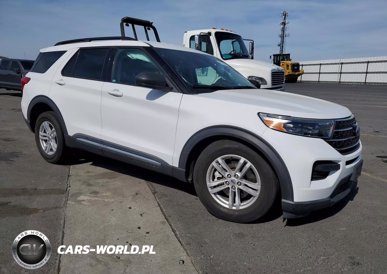 2021 Ford Explorer Xlt VIN:1FMSK8DH3MGA52653 - 4