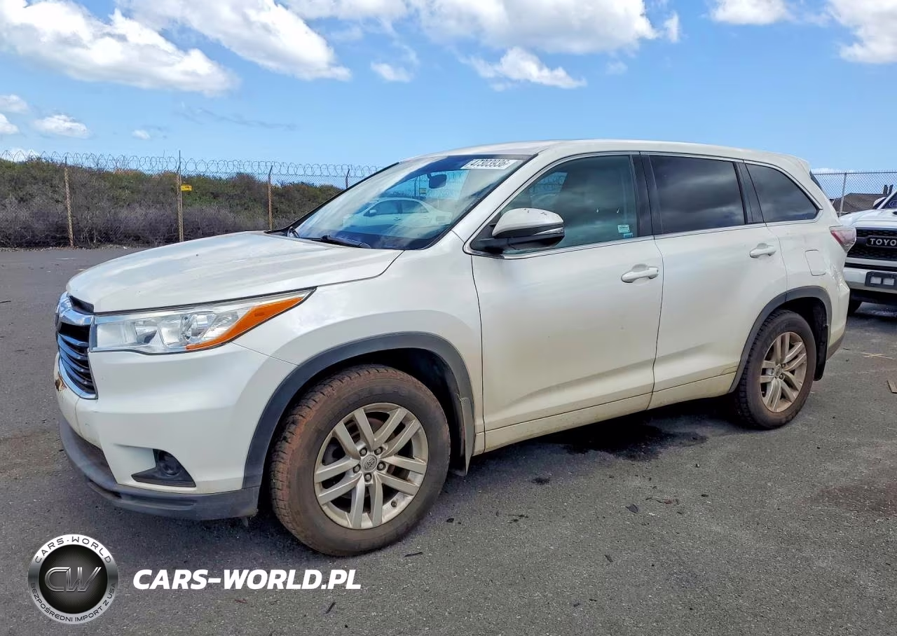 2014 Toyota Highlander Le
