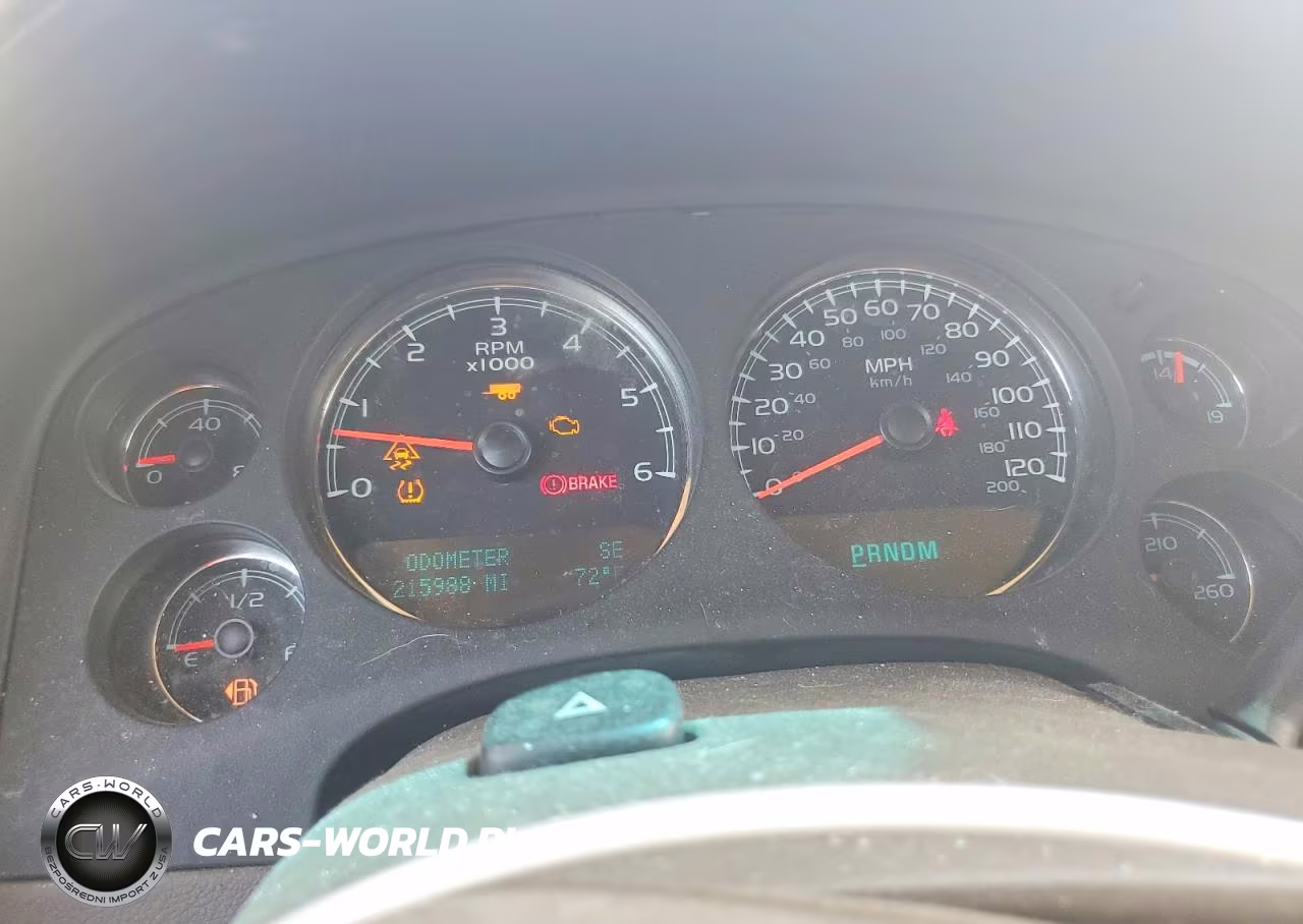 2011 Chevrolet Suburban C1500 Ls VIN:1GNSCHE0XBR371289 - 9