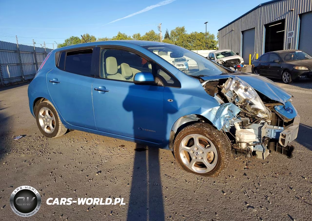 2011 Nissan Leaf Sv VIN:JN1AZ0CP1BT000791 - 4