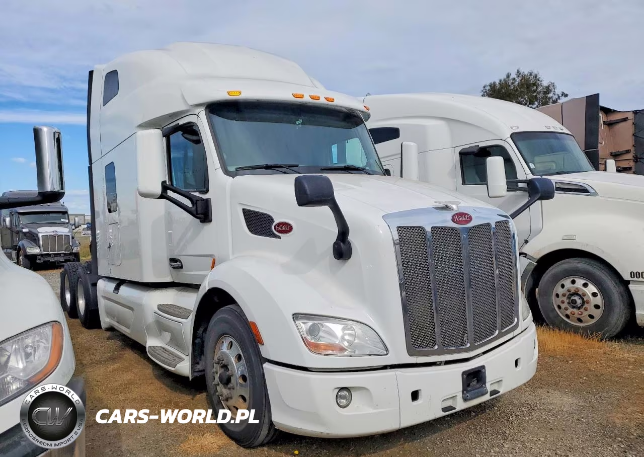 2019 Peterbilt 579 Semi Truck