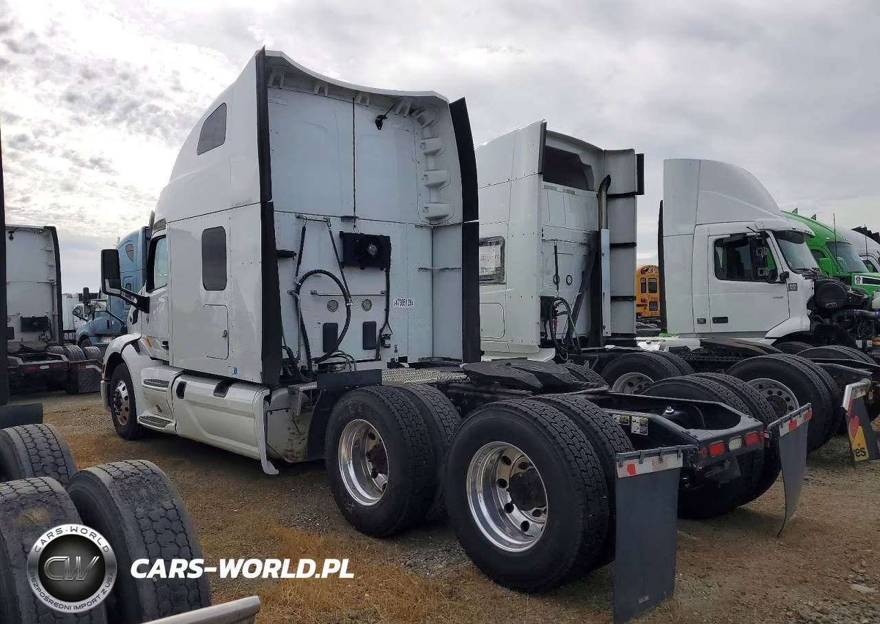 2019 Peterbilt 579 Semi Truck VIN:1XPBDP9X0KD622369 - 3