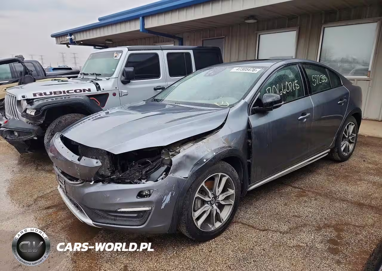 2017 Volvo S60 Cross Country T5