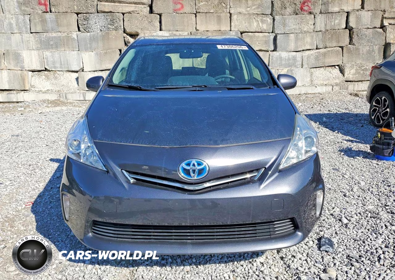 2012 Toyota Prius V Two VIN:JTDZN3EU6C3132088 - 5