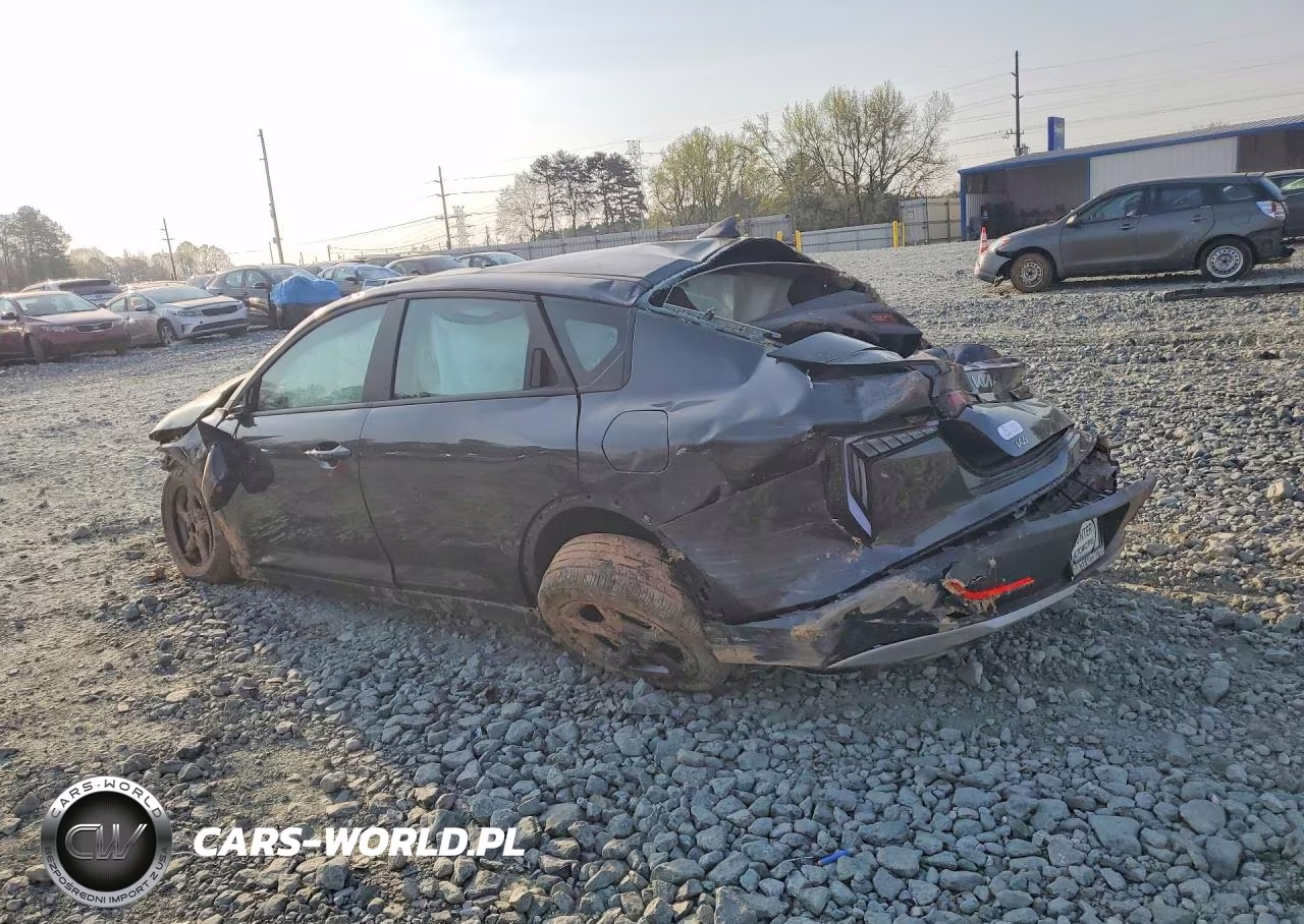 2025 Kia K4 Lxs VIN:3KPFT4DE0SE078514 - 2