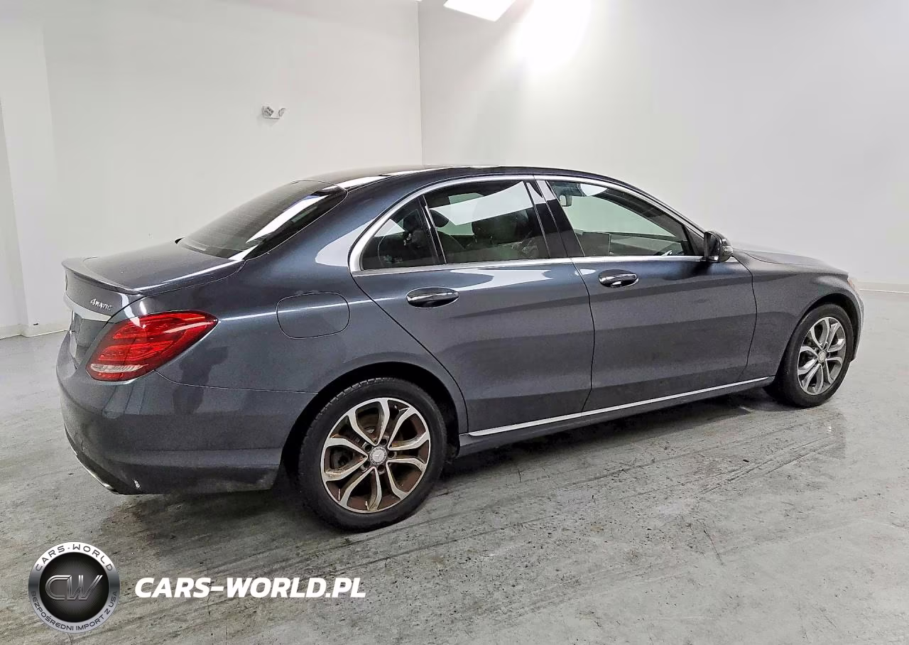 2016 Mercedes-Benz C 300 4Matic VIN:55SWF4KB8GU121335 - 3