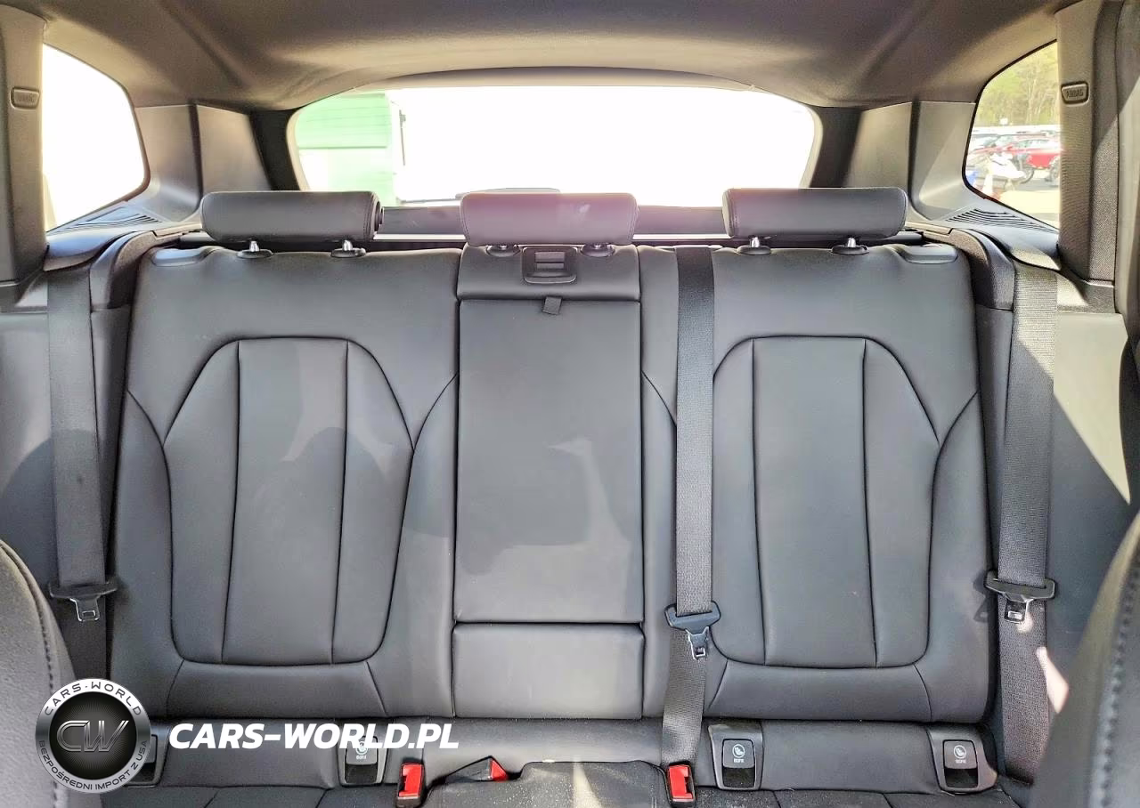 2019 BMW X3 Sdrive30I VIN:5UXTR7C53KLF31635 - 10