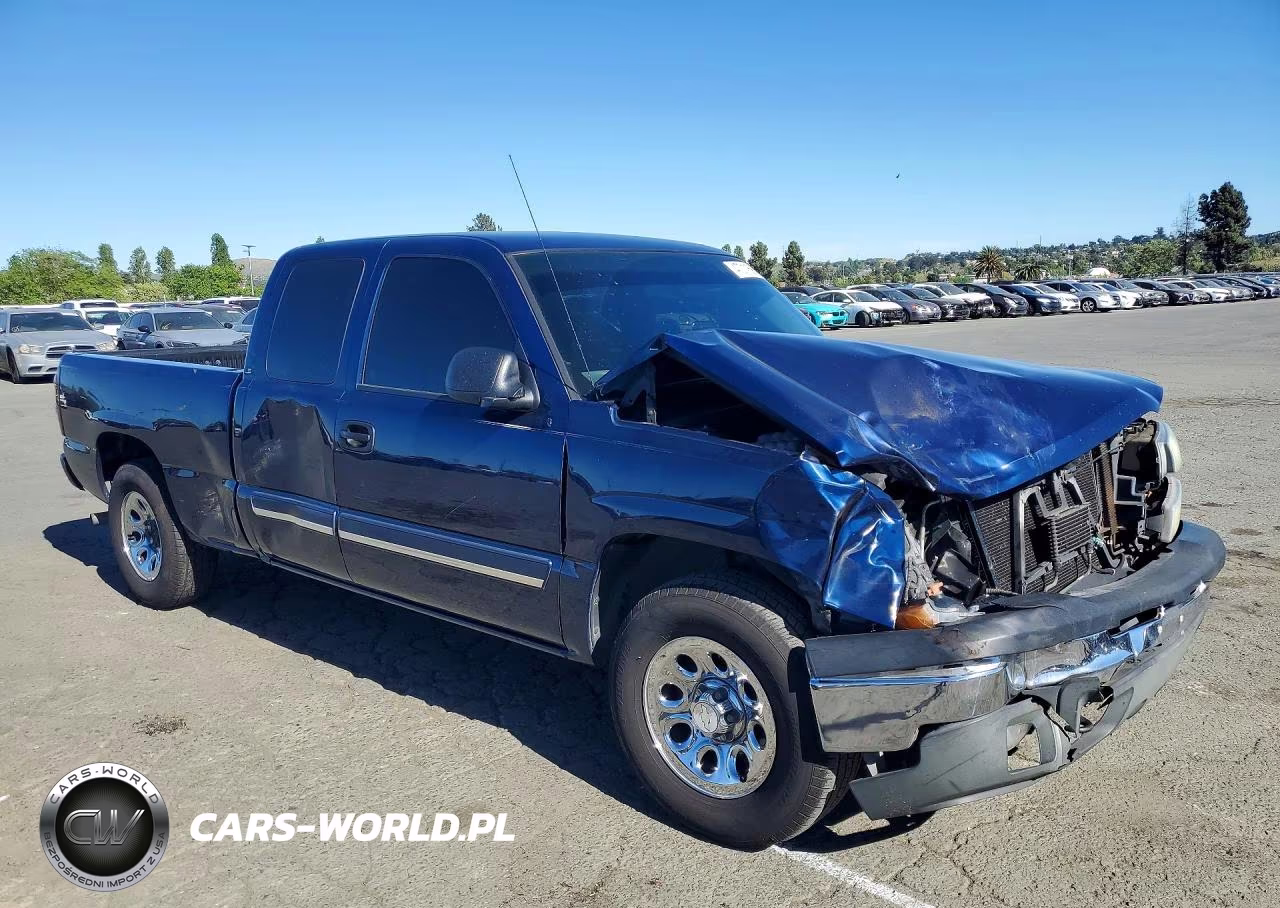 2004 Chevrolet Silverado C1500 VIN:2GCEC19T941360166 - 4
