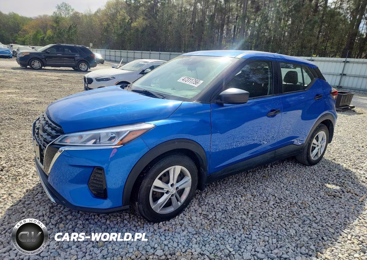 2022 Nissan Kicks S