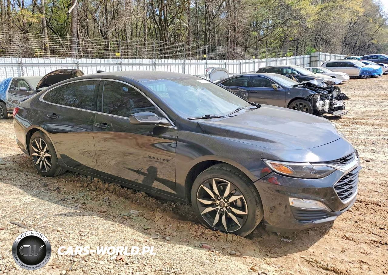 2020 Chevrolet Malibu Rs VIN:1G1ZG5ST4LF137847 - 4