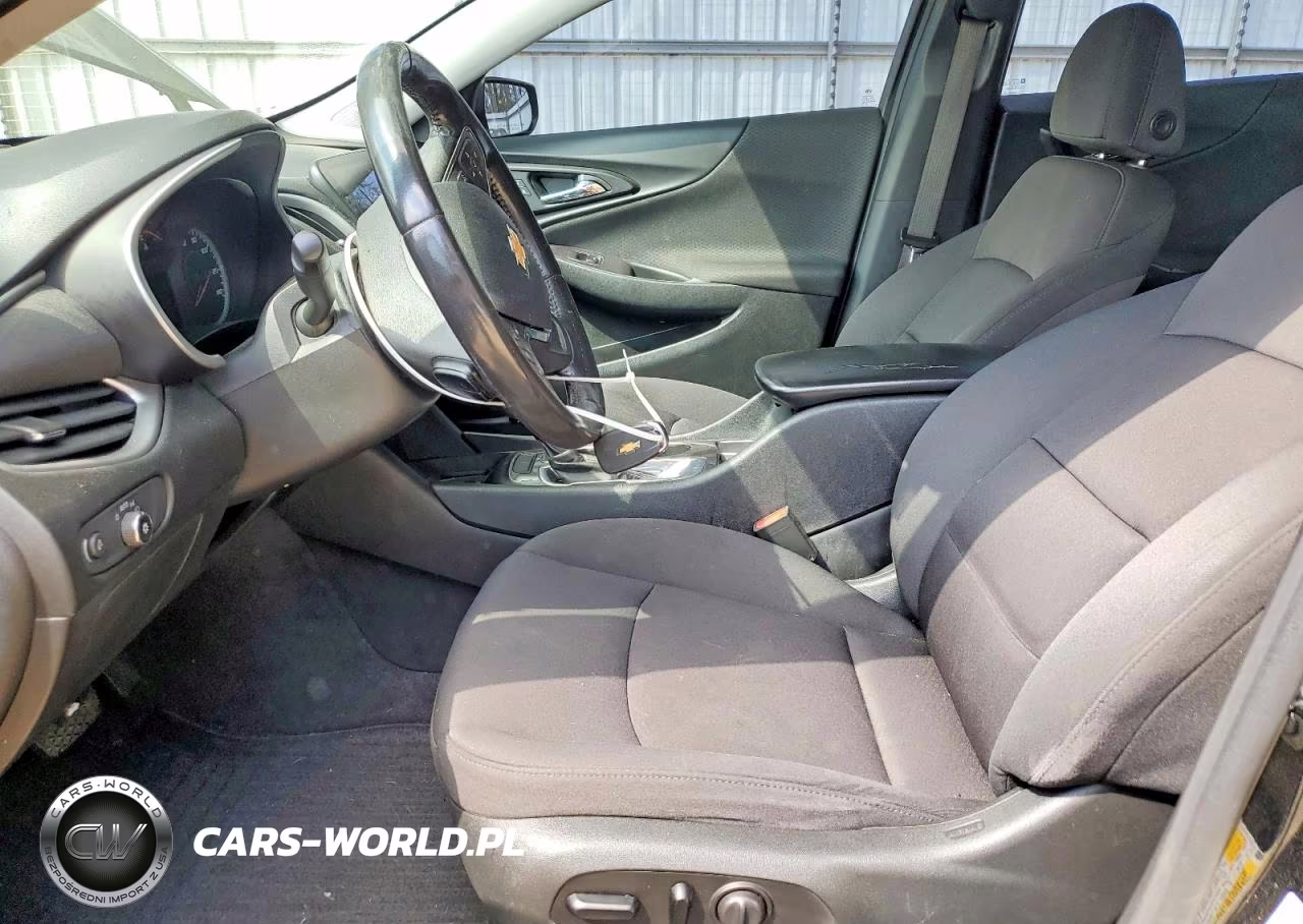 2020 Chevrolet Malibu Rs VIN:1G1ZG5ST4LF137847 - 7