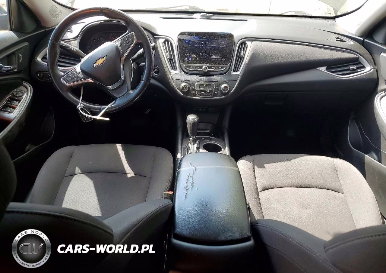 2020 Chevrolet Malibu Rs VIN:1G1ZG5ST4LF137847 - 8