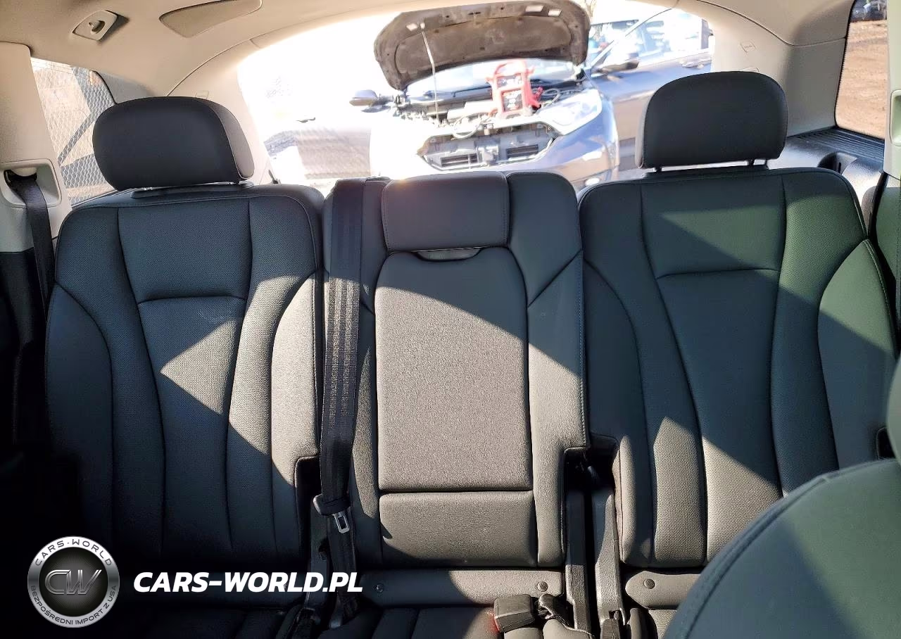 2021 Audi Q7 Prestige VIN:WA1VXAF71MD032699 - 10
