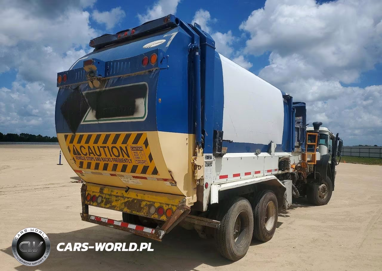 2018 Mack Refuse Truck VIN:1M2LR06CXJM003286 - 4