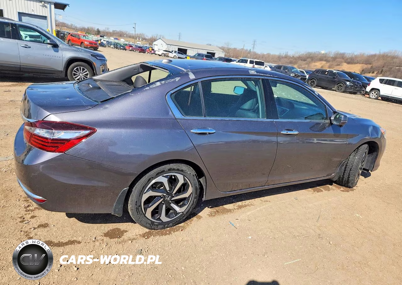 2017 Honda Accord Exl VIN:1HGCR3F05HA038651 - 3