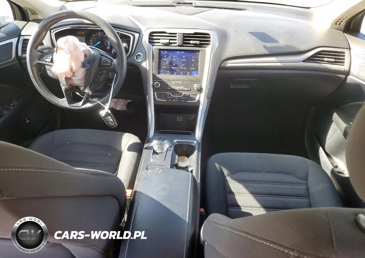 2019 Ford Fusion Se VIN:3FA6P0LU2KR204151 - 8